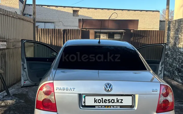 Volkswagen Passat 2002 года за 2 600 000 тг. в Семей