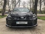 Toyota Camry 2023 года за 18 000 000 тг. в Алматы