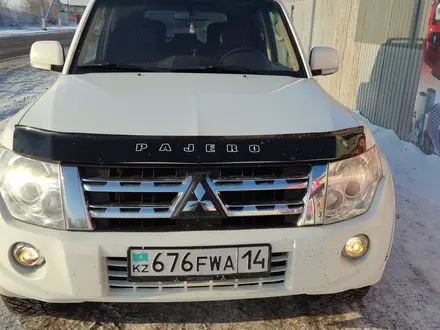 Бампер передний в сборе на Mitsubishi Pajero 4 2007-2023 г. Рестайлинг комп за 350 000 тг. в Павлодар