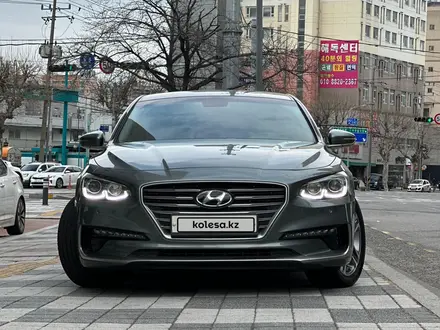 Hyundai Grandeur 2017 года за 10 990 000 тг. в Алматы – фото 2