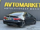 Toyota Camry 2016 года за 5 750 000 тг. в Актобе – фото 3
