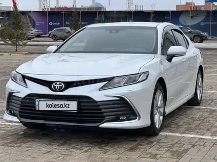 Toyota Camry 2023 года за 18 100 000 тг. в Астана – фото 3