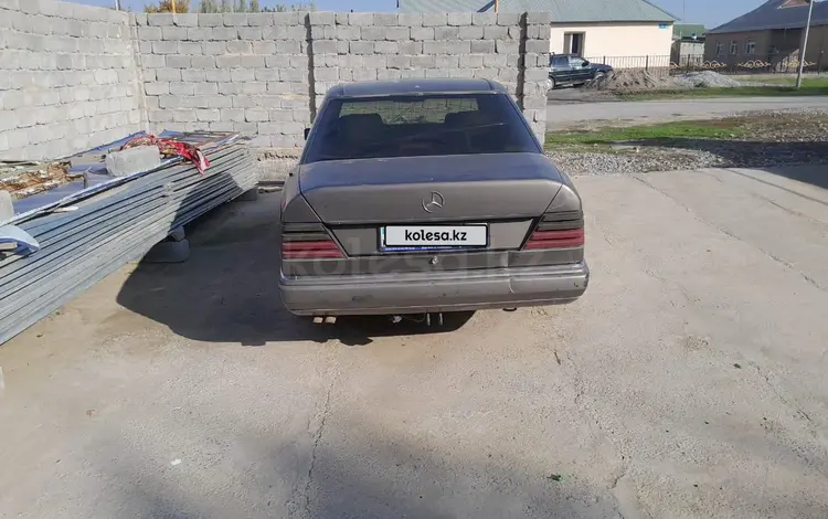 Mercedes-Benz E 300 1990 годаүшін1 000 000 тг. в Шымкент