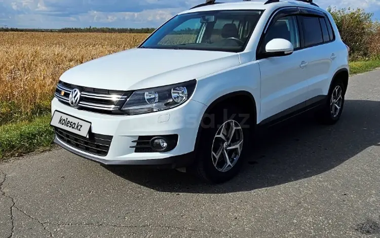 Volkswagen Tiguan 2015 года за 7 800 000 тг. в Петропавловск