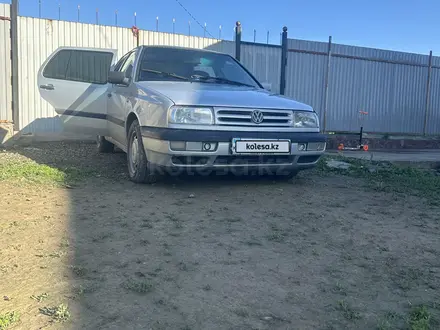 Volkswagen Vento 1994 года за 1 900 000 тг. в Алматы – фото 20