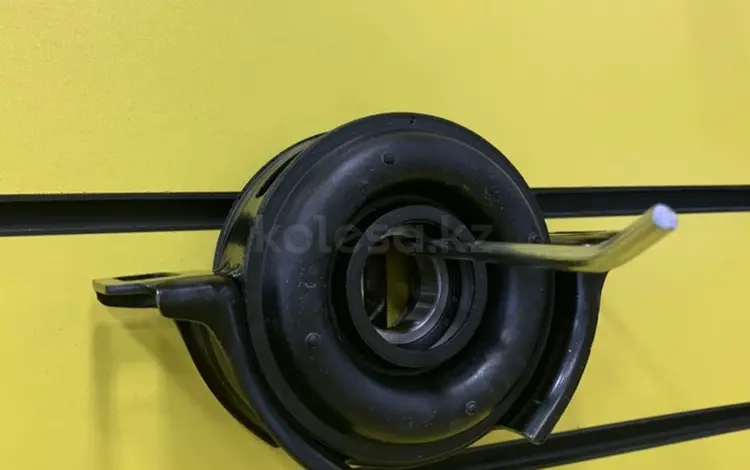 Подвесной подшипник Toyota Hilux за 8 000 тг. в Алматы