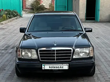 Mercedes-Benz E 280 1994 года за 2 500 000 тг. в Алматы – фото 2