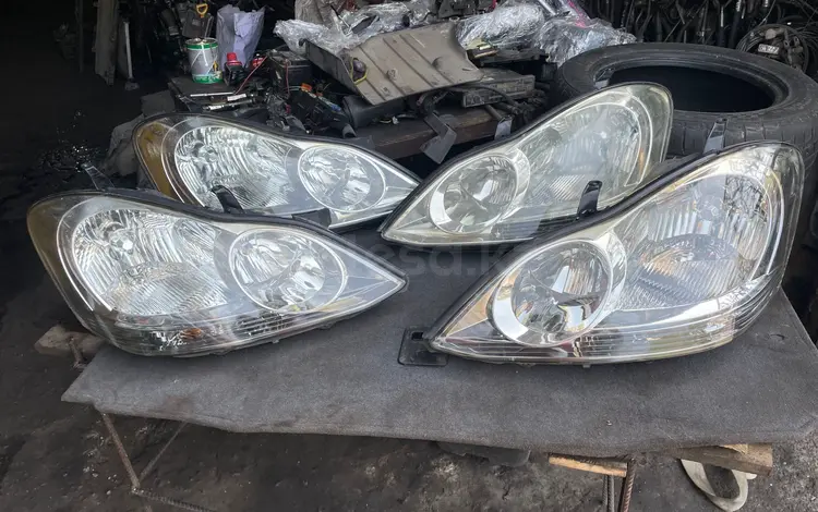 Фар передний ксенон привозной рестайлинг за 100 000 тг. в Алматы