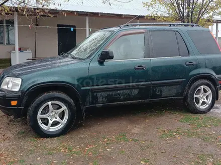 Honda CR-V 1997 года за 3 500 000 тг. в Тараз – фото 2