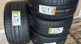 Pirelli P-ZERO non RFT M Comp 295/35 R21 315/30 R22 за 450 000 тг. в Алматы