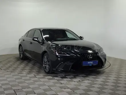 Lexus ES 250 2019 года за 17 900 000 тг. в Алматы – фото 3
