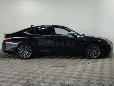 Lexus ES 250 2019 года за 17 900 000 тг. в Алматы – фото 4