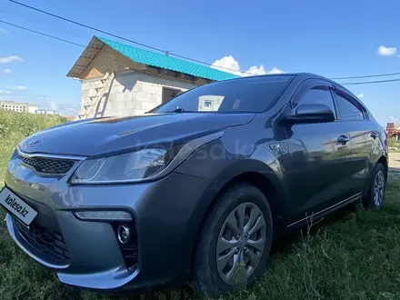 Kia Rio 2018 года за 6 500 000 тг. в Усть-Каменогорск – фото 3