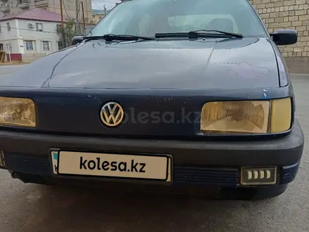 Volkswagen Passat 1993 года за 800 000 тг. в Атырау – фото 5