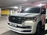 Toyota Land Cruiser 2017 года за 38 999 000 тг. в Астана – фото 2