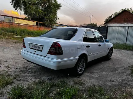 Mercedes-Benz C 280 1994 года за 1 300 000 тг. в Алматы – фото 3