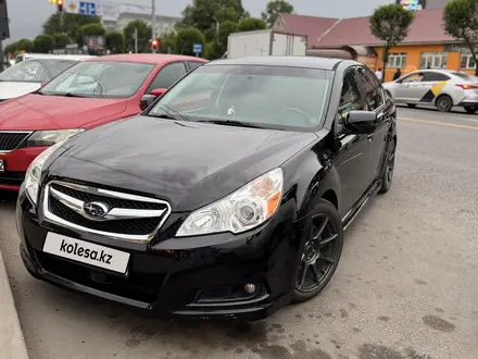 Subaru Legacy 2011 года за 6 700 000 тг. в Алматы – фото 2