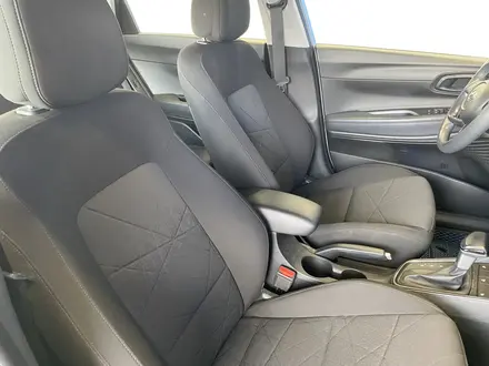 Hyundai Bayon 2023 года за 7 730 000 тг. в Алматы – фото 9
