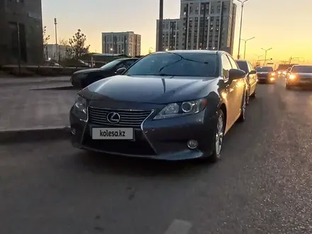 Lexus ES 300h 2013 года за 10 700 000 тг. в Астана – фото 3
