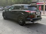 Toyota RAV4 2018 годаүшін11 300 000 тг. в Караганда – фото 3