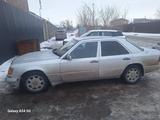 Mercedes-Benz E 230 1990 года за 600 000 тг. в Караганда – фото 4