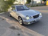 Mercedes-Benz E 320 2001 года за 4 400 000 тг. в Алматы – фото 2