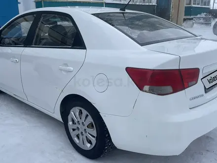 Kia Cerato 2013 года за 4 000 000 тг. в Актобе – фото 2