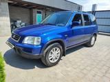 Honda CR-V 1997 года за 3 500 000 тг. в Алматы – фото 2
