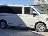 Volkswagen Multivan 2013 годаүшін15 800 000 тг. в Костанай – фото 2