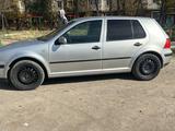 Volkswagen Golf 2003 года за 2 200 000 тг. в Тараз – фото 3