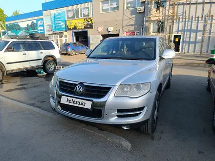 Volkswagen Touareg 2008 года за 6 300 000 тг. в Павлодар