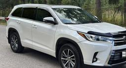 Toyota Highlander 2018 годаfor16 800 000 тг. в Алматы – фото 4