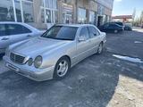 Mercedes-Benz E 240 2000 года за 3 800 000 тг. в Шымкент – фото 2