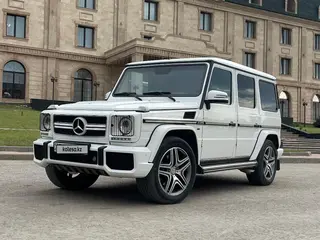 Mercedes-Benz G 500