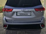 Toyota Highlander 2018 года за 17 400 000 тг. в Жанаозен – фото 5