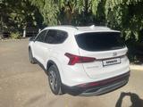 Hyundai Santa Fe 2021 годаүшін16 500 000 тг. в Уральск – фото 2