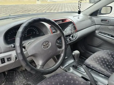 Toyota Camry 2006 года за 5 300 000 тг. в Атырау – фото 9