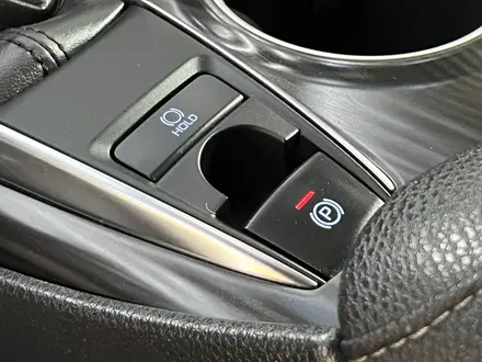 Toyota Camry 2023 года за 18 700 000 тг. в Актау – фото 15