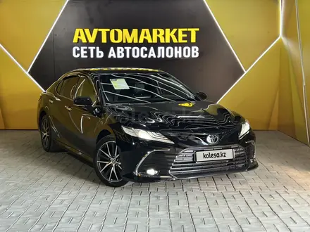 Toyota Camry 2023 года за 18 700 000 тг. в Актау – фото 3