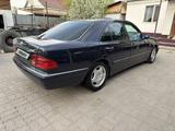 Mercedes-Benz E 280 1997 годаfor4 900 000 тг. в Алматы – фото 3
