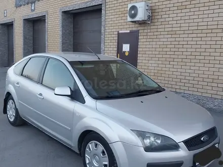 Ford Focus 2005 года за 2 500 000 тг. в Семей – фото 4