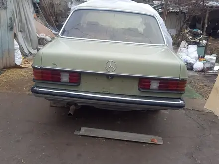 Mercedes-Benz E 200 1984 года за 1 000 000 тг. в Шымкент – фото 2