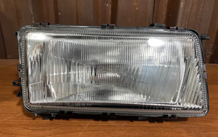 Передние фары — Audi 80 B3 1986-1991 за 8 000 тг. в Алматы