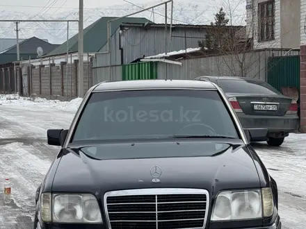 Mercedes-Benz E 280 1994 года за 2 650 000 тг. в Алматы – фото 3