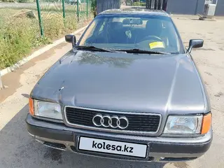 Audi 80