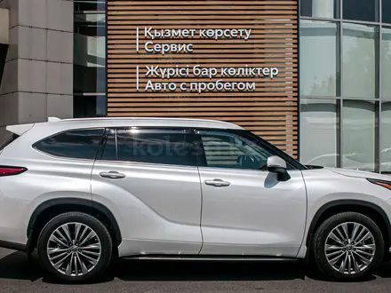 Toyota Highlander 2022 года за 33 000 000 тг. в Павлодар – фото 17