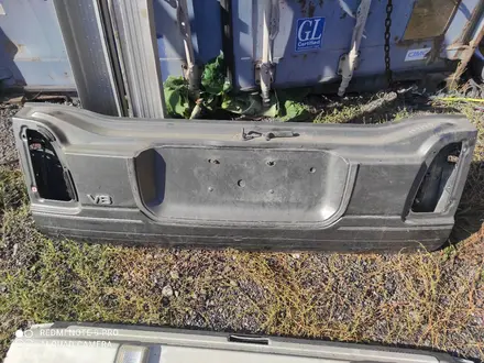 Крышка багажника нижняя часть дверь багажника за 50 000 тг. в Алматы – фото 3