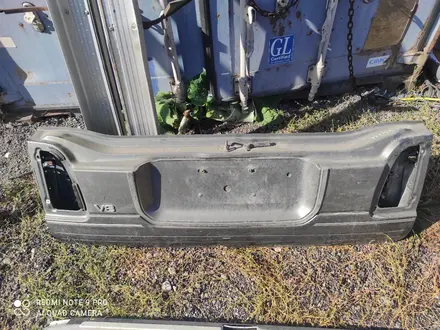 Крышка багажника нижняя часть дверь багажника за 50 000 тг. в Алматы – фото 4