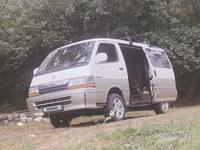 Toyota Hiace 1998 года за 1 500 000 тг. в Алматы