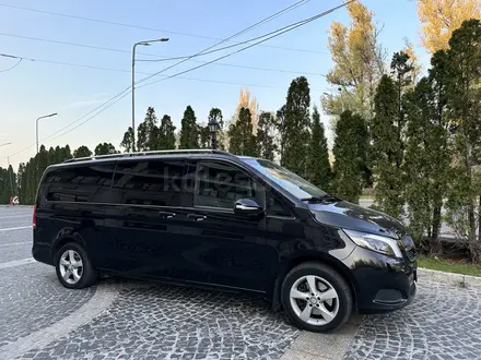 Mercedes-Benz V 250 2015 года за 17 500 000 тг. в Алматы – фото 10